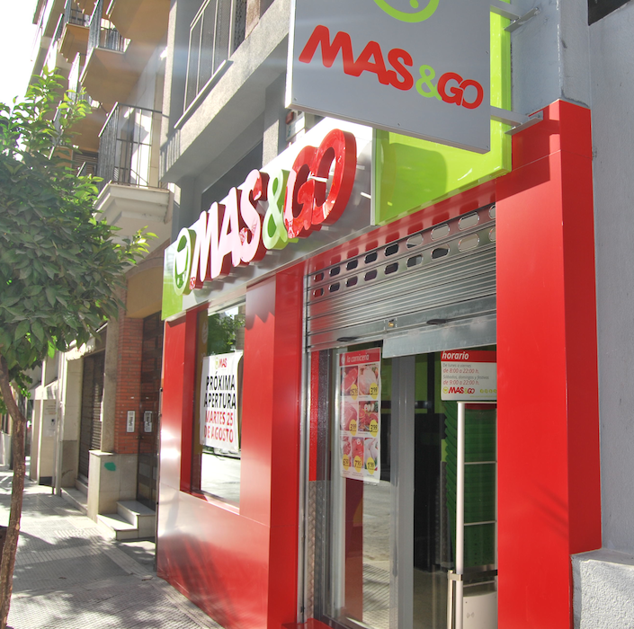 Grupo Hermanos Martín inaugura una tienda MAS&Go en Huelva