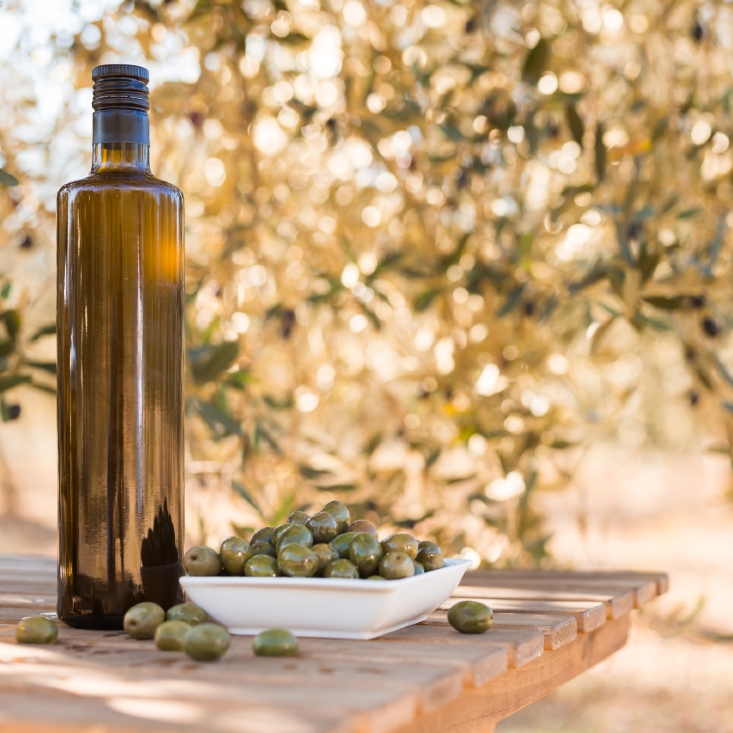 Aceitunas y aceite oliva